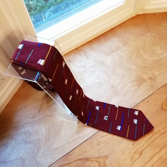 Vicky Davis Toothbrush NWOT Tie - Picture 2 of 6